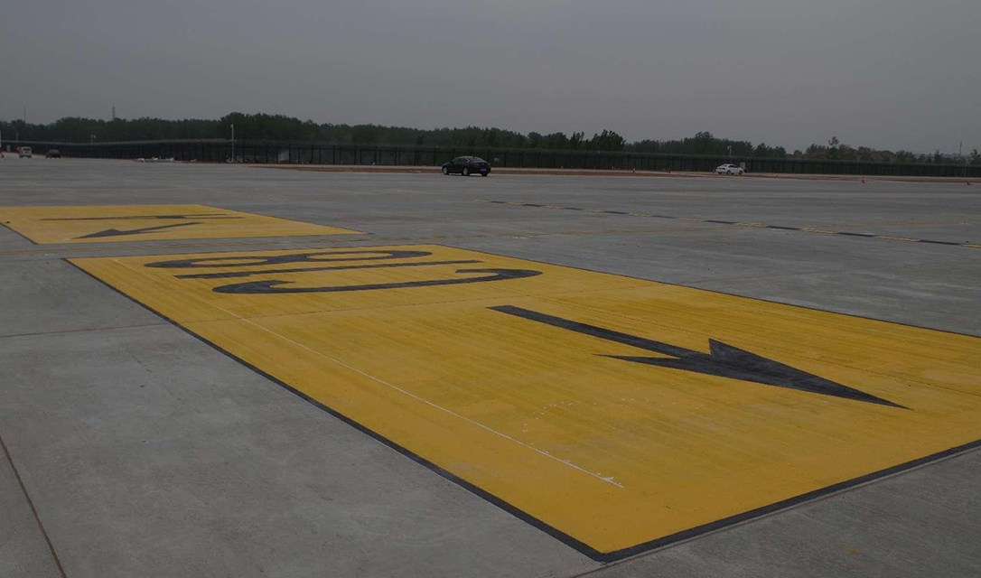 Xinzheng Airport Marking Works